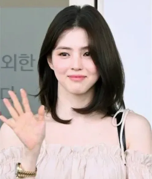 각진 얼굴형 보정용 레이어드컷