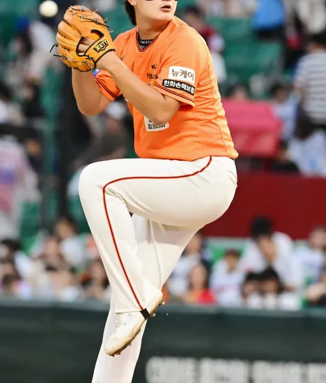 경기 후 실망한 야구 팬들