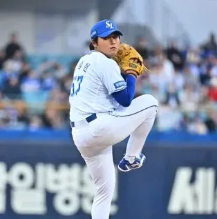 재정비를 준비하는 불펜 훈련 장면