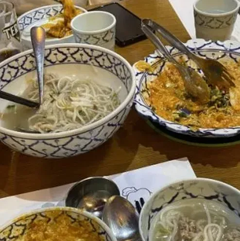 카메라 권한과 알림 설정을 확인하는 화면