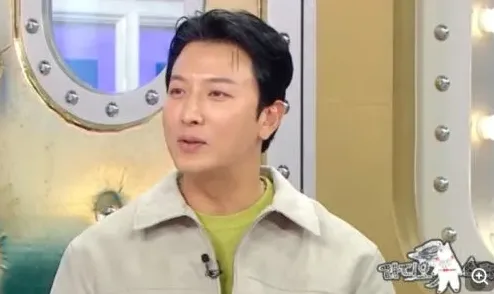 아이 이발 준비 장면