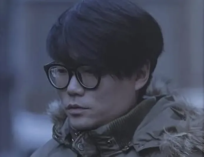 응급실로 옮겨진 뒤의 처참한 상황을 떠올리게 하는 이미지