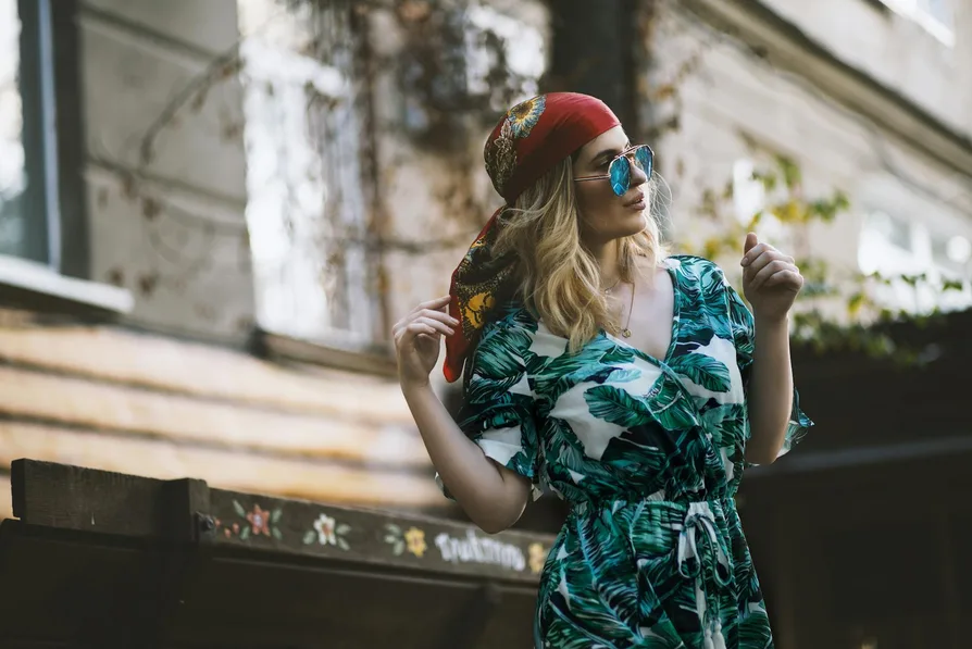 600만원대 명품 에트로룩 장다아엔 왜 안어울렸나? 5 에트로 스카프 페이즐리 패턴