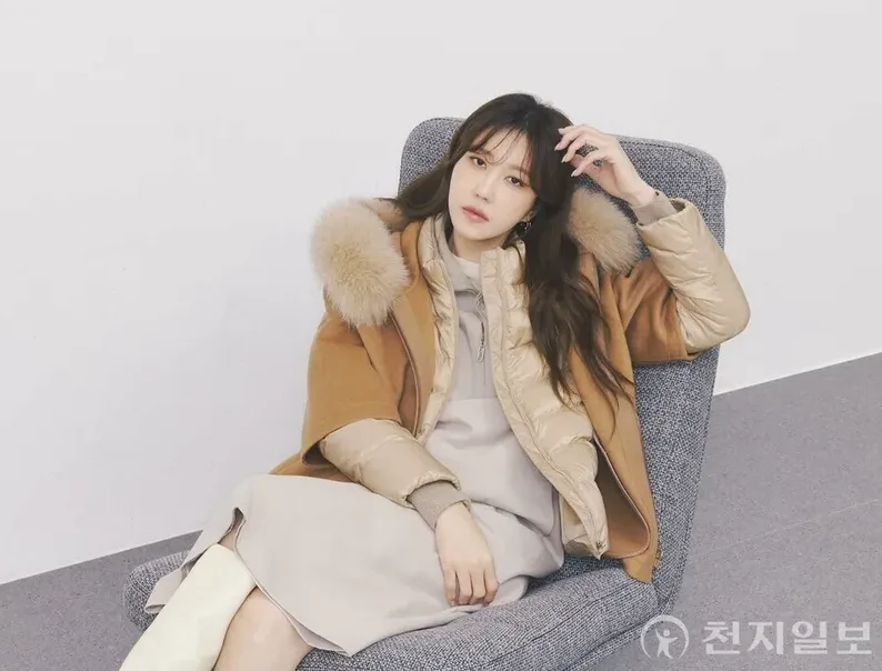 뉴트럴 톤 간절기 패션