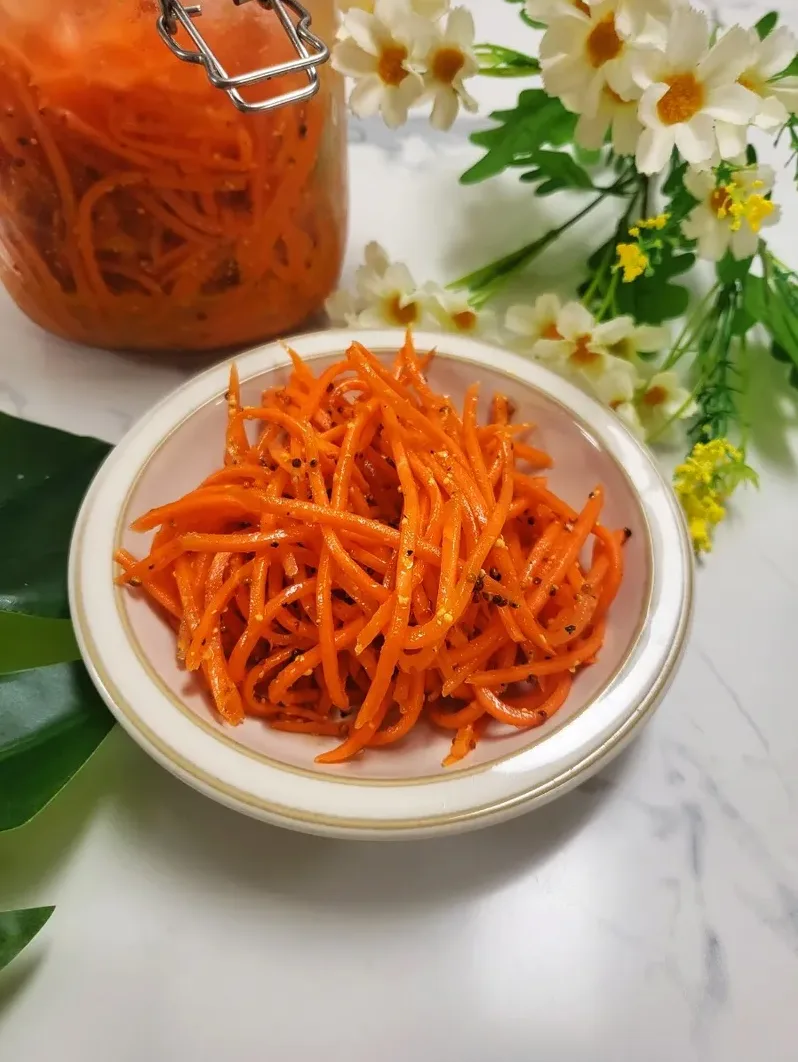 냉장 보관용 소분 당근라페