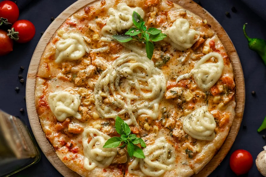 이재모피자 치즈 변경 후 어떤 메뉴가 더 좋을까 4 고급스러운 피자 플레이팅