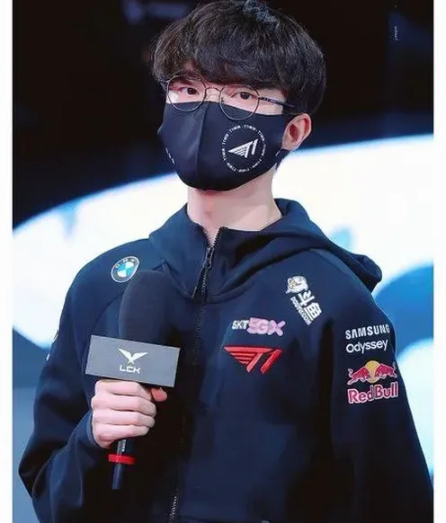 그랜저 페이스리프트 프리미엄 세단 분위기