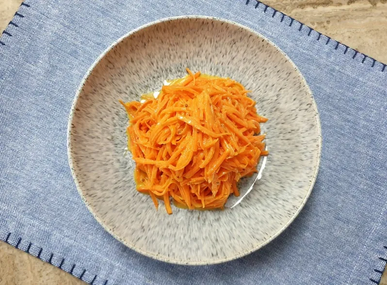 완성된 당근라페 한 접시