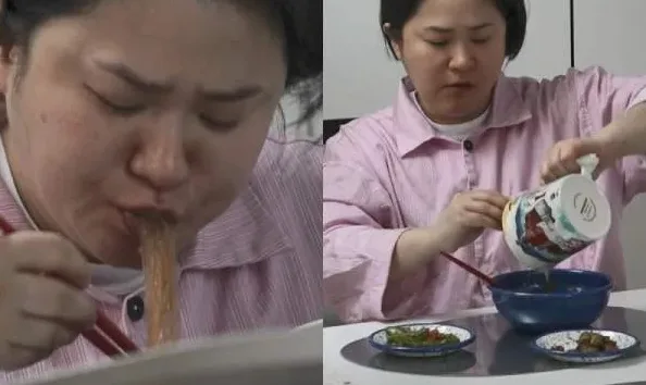 김신영 미역국 도마 청국장 나혼산 소품 정리 4 청국장과 집밥 반찬이 놓인 현실적인 밥상