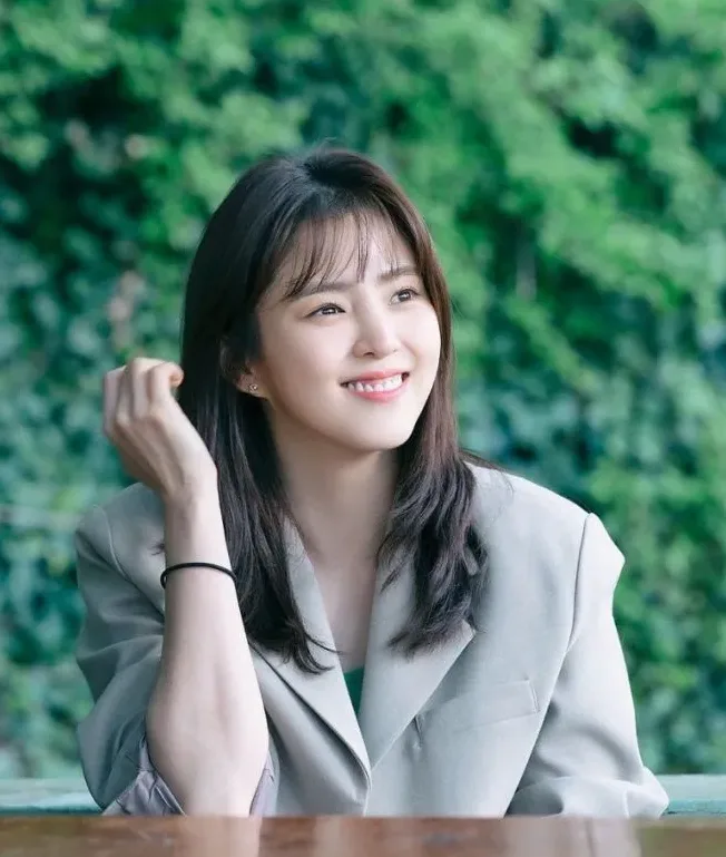 움직임이 살아나는 레이어드컷 스타일