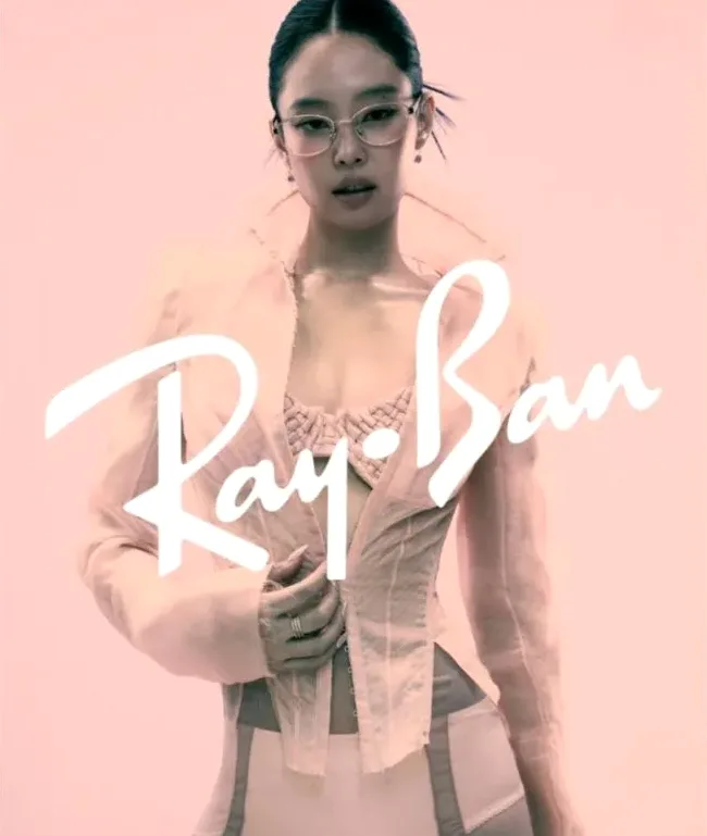 럭셔리 시스루 패션 디테일