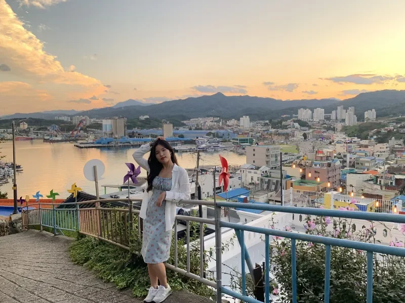 바다가 시원하게 보이는 묵호 전망 포인트