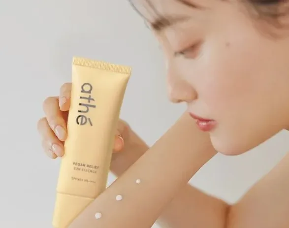 자연스러운 메이크업 베이스