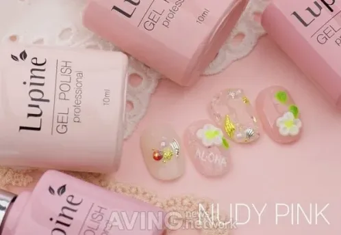 장원영 선택 누디 네일 발레리나 쉐입 베이지 포인트 정리