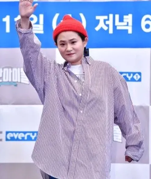 김이 오르는 미역국 한 그릇