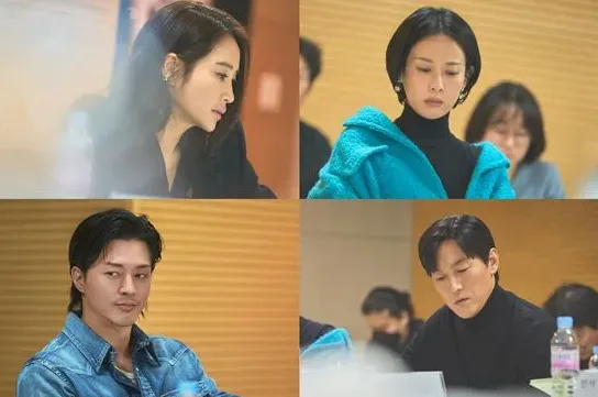 단발로 분위기 달라진 인물 사진