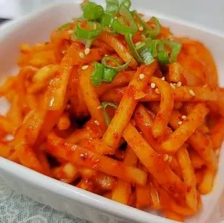 무생채 만드는법 아삭하게 실패 없는 황금레시피 6 반찬 양념 응용 재료