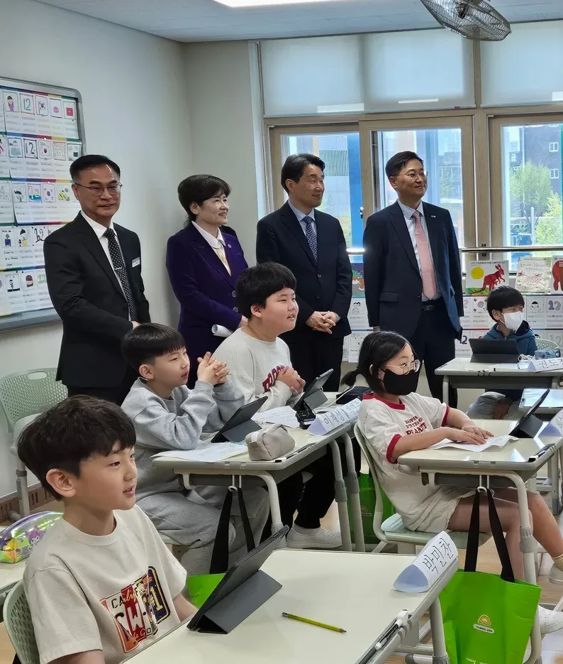 특수 이모티콘 모음 사이트와 복사 꿀팁 정리