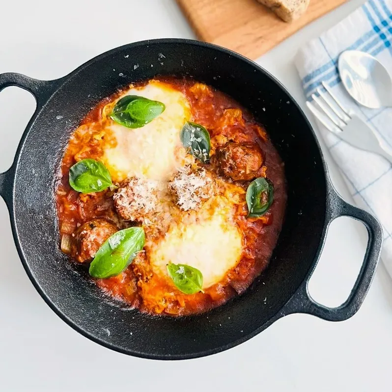 제육볶음 재료를 한눈에 모아둔 모습