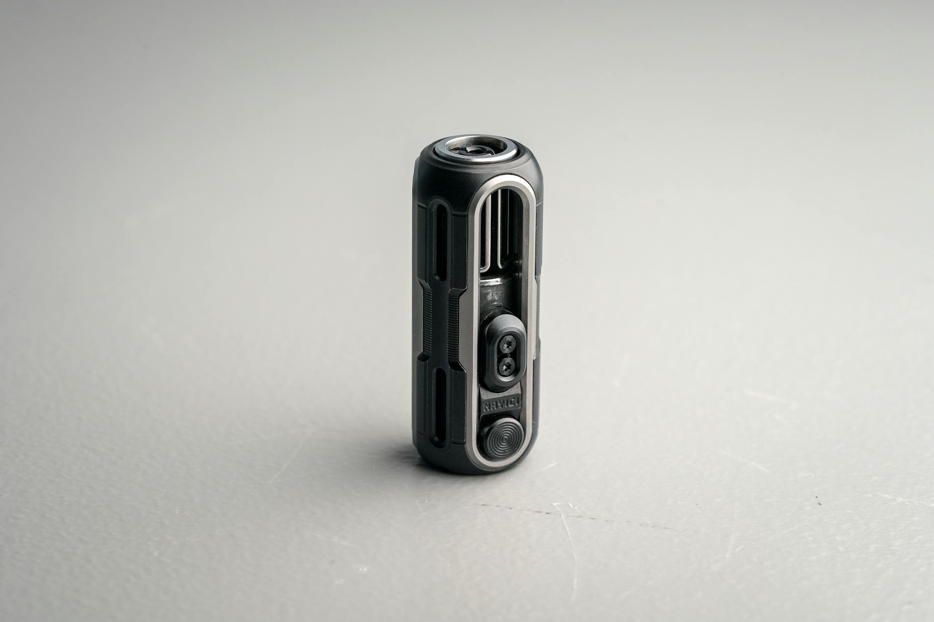 SSD 인클로저 분해 사진