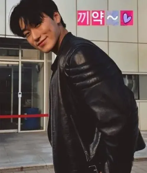 스토리 배경색 조합 예시
