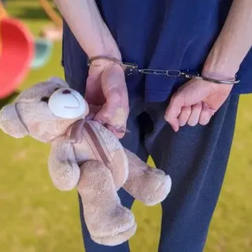 과외 관계의 경계가 흐려진 상황