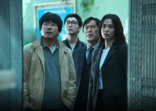 넷플릭스 기리고 결말 해석 나리 생존 반전과 시즌2 가능성 정리 2 어두운 화면의 스마트폰 공포 연출