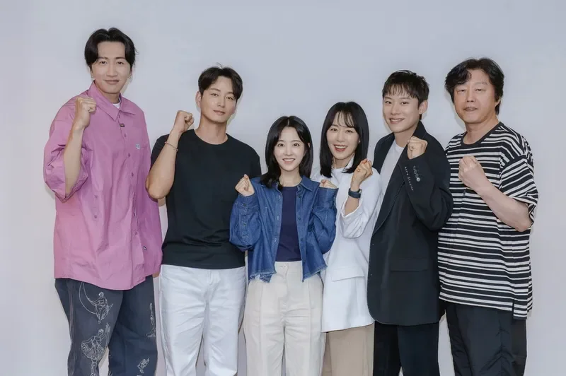 골드랜드 출연진 총정리 박보영부터 이광수까지 인물 관계 보기 3 드라마 관계 정리 메모와 스토리보드