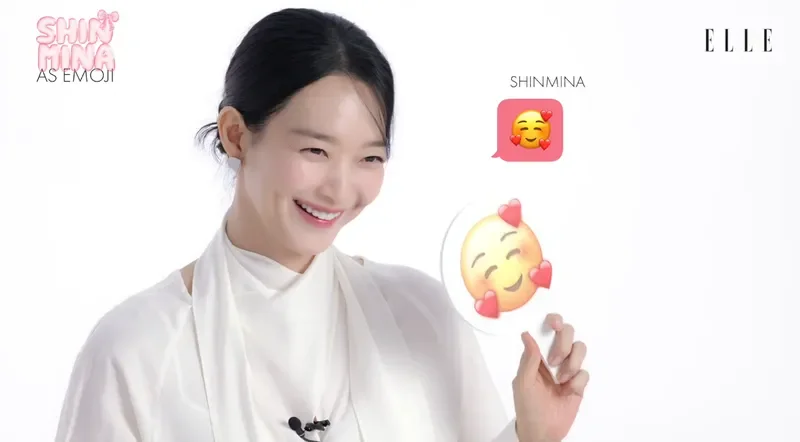 프롬프트를 적는 스마트폰 메모